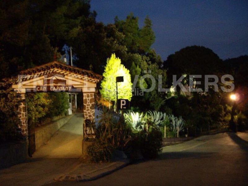 Foto 5f3e9241-74f0-47d9-bfe1-f04f10a0f3ad. Local comercial a Molins de Rei