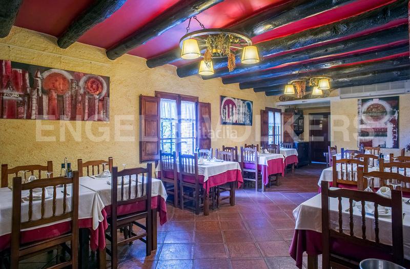 Foto 7866336e-e550-4d9a-80f8-3e054ebc7771. Local comercial a Molins de Rei