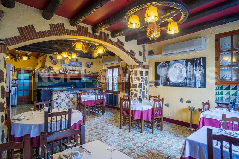 Foto 98d00e24-cabb-4037-a0b0-0943296825c7. Local comercial a Molins de Rei