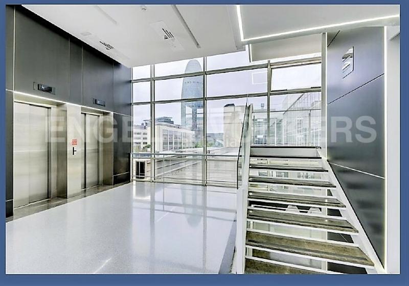 Foto 234f0012-c5cc-49cd-9ca4-be5aea0d8d41. Rent office space with heating parking in El Parc i la Llacuna del Poblenou Barcelona