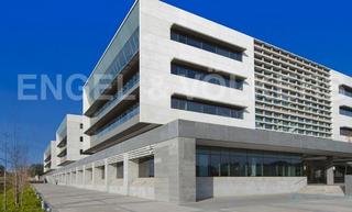 Location Bureau à Volpelleres. Alquiler de oficina moderna en sant cugat