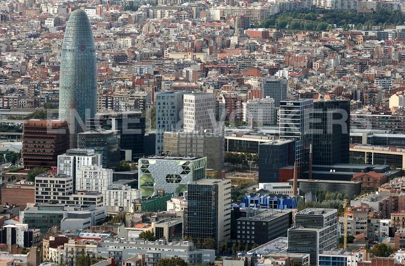 Foto 03d01994-c38d-4585-9b3a-8141498fea36. Location bureau avec chauffage parking dans El Parc i la Llacuna del Poblenou Barcelona