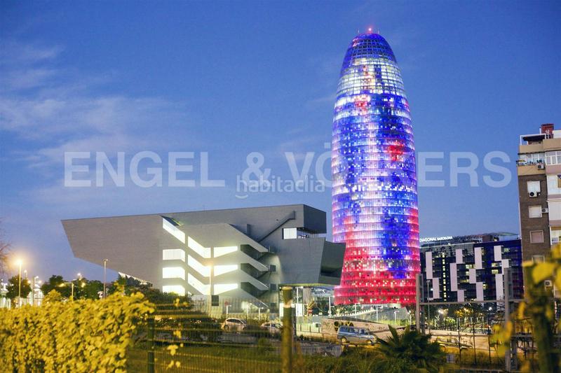 Foto 1779e7dd-7a24-49d7-a4d4-a5d6881ce8ee. Location bureau avec chauffage parking dans El Parc i la Llacuna del Poblenou Barcelona