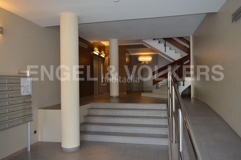 Foto 61b8c755-1ee7-4bdf-b9c1-5176499687e5. Oficina amb calefacció a Vila de Gràcia Barcelona