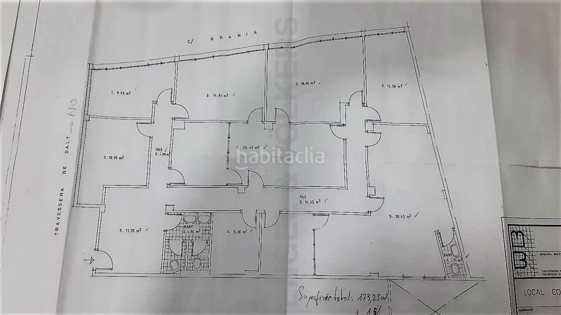 Foto cebd1d05-ee51-4dc9-8e41-bf24e415ece8. Oficina amb calefacció a Vila de Gràcia Barcelona