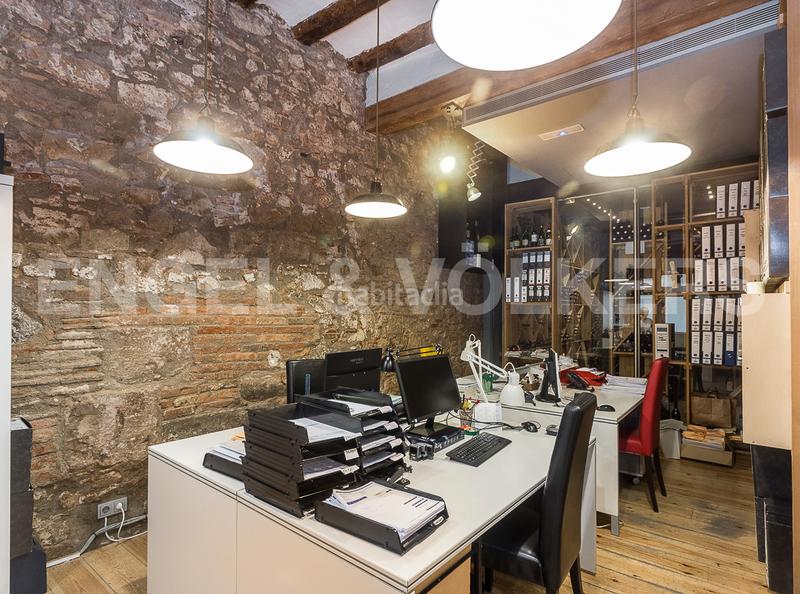 Foto df38187e-bf48-4888-a29b-d1bd82971400. Local commercial avec chauffage dans St. Pere - Sta. Caterina - El Born Barcelona