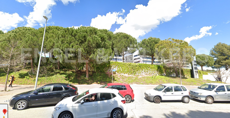 Foto 45a5c34c-b7e6-4314-b6ec-b65418c74b31. Miete büro mit parking in Eixample Sant Cugat del Vallès