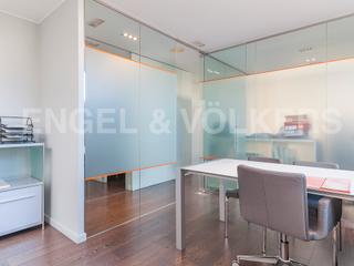 Rent Office space in Dreta de l´Eixample. Alquiler de magnifica oficina en un ático en passeig de gràcia