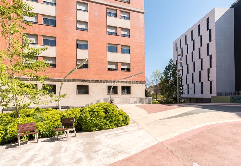 Foto b352a744-d0fc-4cdd-97e8-345d4d853535. Affitto ufficio con parcheggio in Barri de les Corts Barcelona