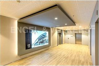 Rent Office space in Porta. Edificio exclusivo de oficinas en rosselló i porcel