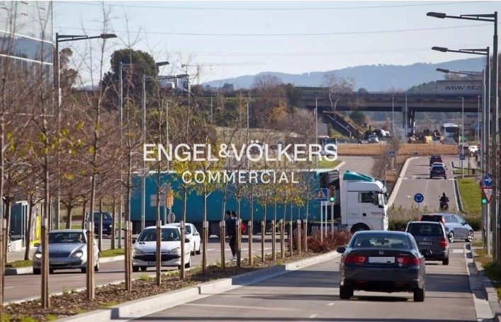 Foto 49dcec3b-05d6-4bb3-85e8-4a362bf7ef3d. Area edificabile industriale in Volpelleres Sant Cugat del Vallès