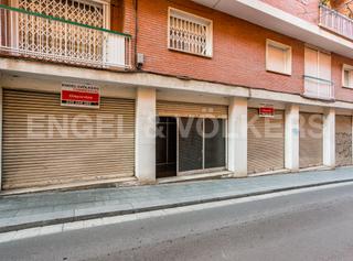 Business premise in Centre. Local de 285m2 a pie de calle dividido en dos espacios.