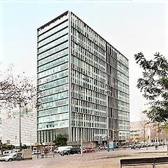 Lloguer Oficina a Porta. Edificio exclusivo de oficinas en rosselló i porcel