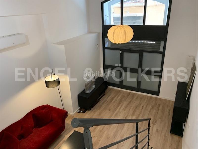 Foto ec74e768-5972-4b37-8c78-c98c64864638. Local comercial a Raval Barcelona