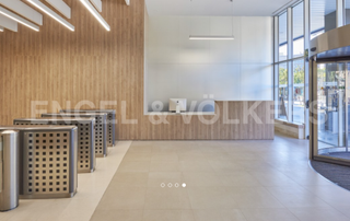 Rent Office space in La Marina del Port. Luminosa oficina en plaça cerdà, cerca de plaça europa
