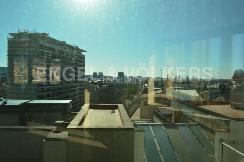 Foto a9abe6f8-ccde-488c-849c-c5306110c384. Affitto ufficio con parcheggio in Barri de les Corts Barcelona