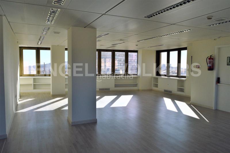 Foto 19202033-38b4-4444-81a9-e0805963294f. Location bureau avec parking dans Barri de les Corts Barcelona