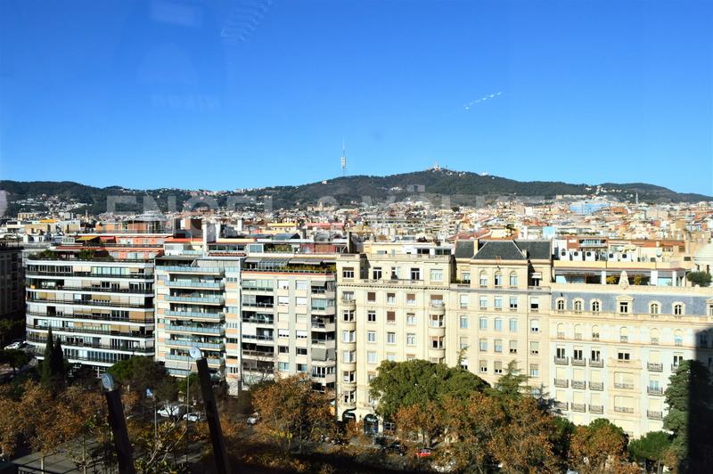 Foto 2c0786ff-f4cf-44b1-84f0-530329838ef1. Rent office space with parking in Barri de les Corts Barcelona