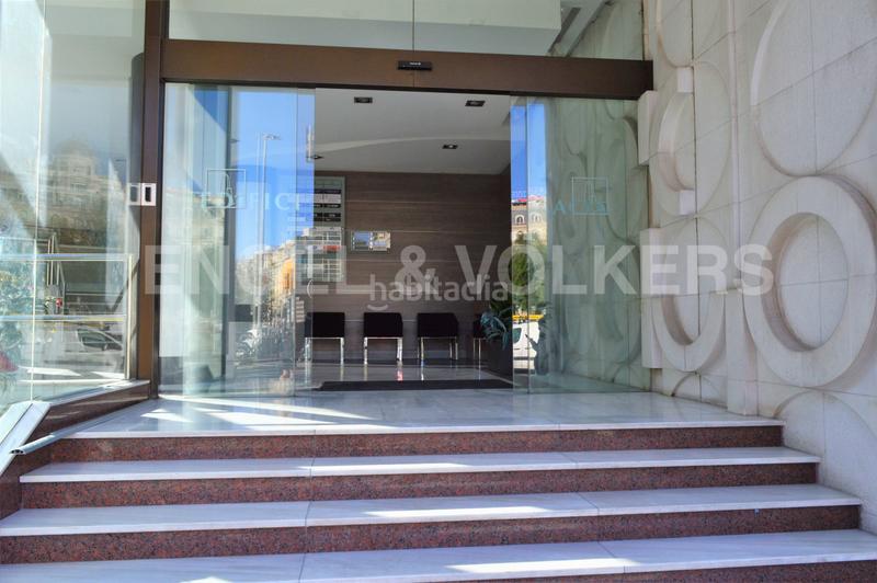 Foto b1e191f5-fae6-4bd4-b0c7-7cbc25148bdd. Rent office space with parking in Barri de les Corts Barcelona