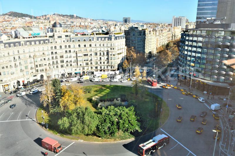 Foto fc9f1edc-521c-4af5-b608-59113a29dd7b. Rent office space with parking in Barri de les Corts Barcelona