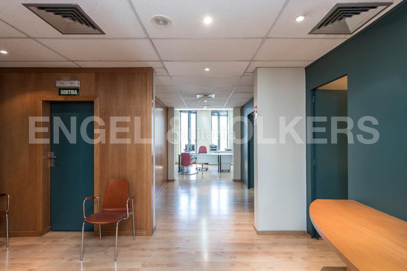 Foto 8fd54ada-f2ee-46b8-830e-cb34469bedfd. Ufficio in Dreta de l´Eixample Barcelona