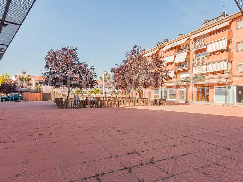 Foto 8f5ca294-9118-47d9-b42f-c32c154b7f0f. Geschäftsraum in Centre Rubí