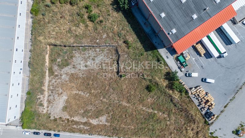 Foto f31bd0be-e81a-4a81-88e9-90387e0a2c29. Area edificabile industriale in Piera