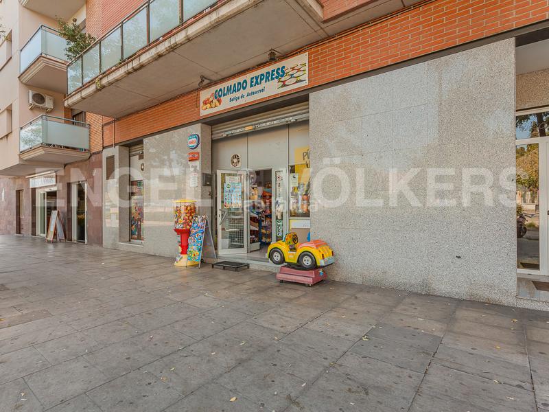 Foto cdca975b-0faa-4ce8-b0e4-227b48ea2f92. Local comercial a Can Tintorer-Can Tries Gavà
