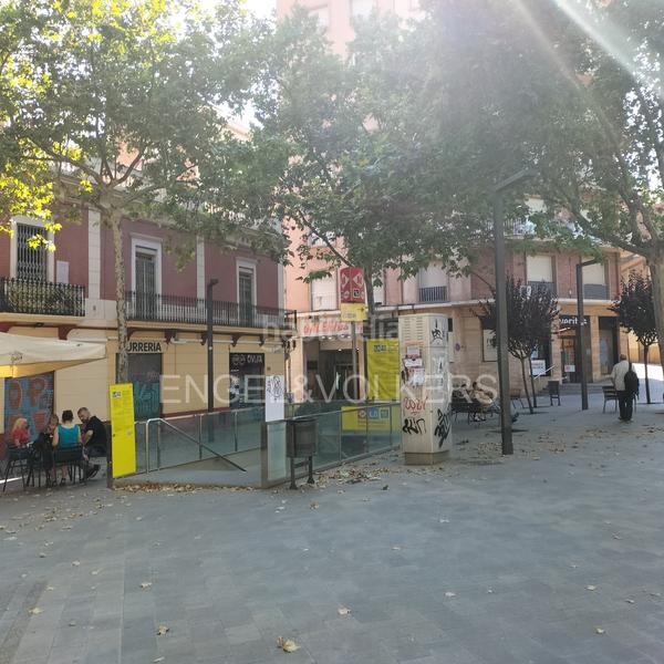 Foto d26dbcb0-80bb-4f56-b53d-b03a2ec14222. Rent business premise in Horta Barcelona