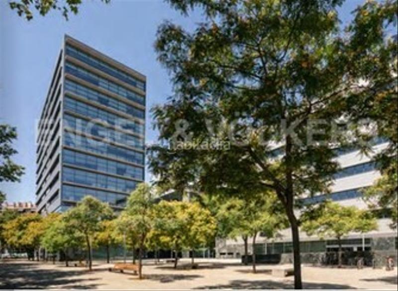 Foto 834defb1-cba4-49dd-8f2e-2a971f00c5a5. Affitto ufficio con parcheggio in Diagonal Mar i el Front Marítim del Poblenou Barcelona