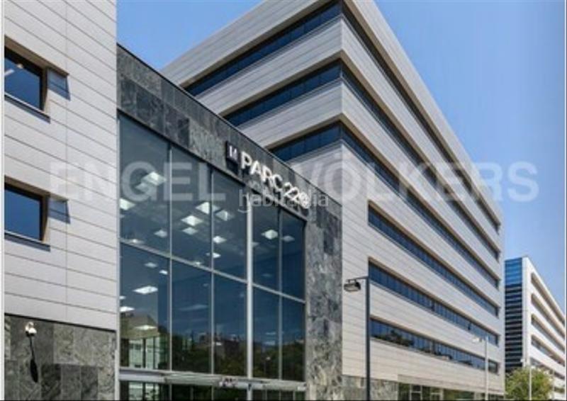 Foto cf9cdc96-34b9-47e8-98fa-6c4e6ac222e5. Lloguer oficina amb aparcament a Diagonal Mar i el Front Marítim del Poblenou Barcelona