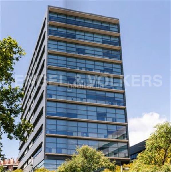 Foto bfa82af9-400e-4a1c-9614-c51ef3ede94e. Location bureau avec parking dans Diagonal Mar i el Front Marítim del Poblenou Barcelona