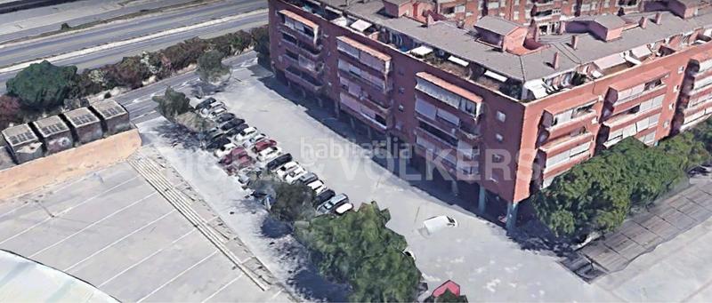 Foto 8ccdaa10-92e3-4fc8-8c09-8307b036c528. Location local commercial avec chauffage dans Gorg Badalona