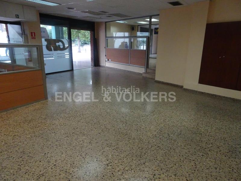 Foto 269fbbb3-5a62-4547-9a81-2f0fdcaf6e55. Rent business premise with heating in Gorg Badalona