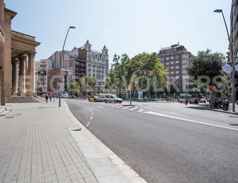 Foto bcac8045-41cb-4322-ac3b-0175dbe01314. Locale commerciale in Putget - Farró Barcelona