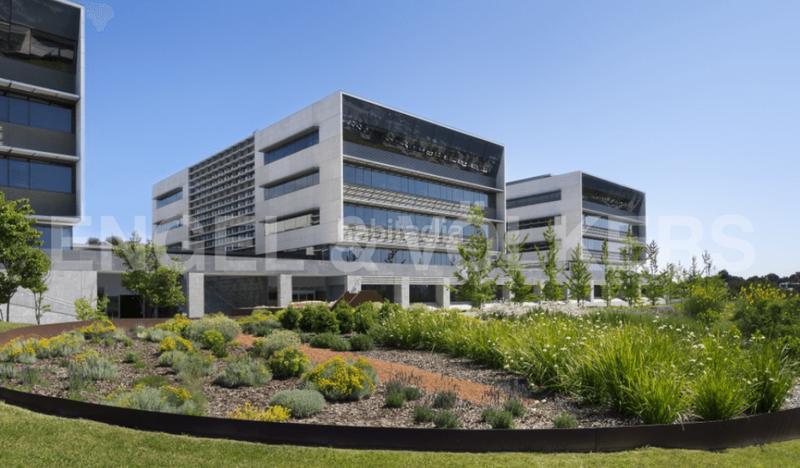 Foto d6a430d7-a484-4be6-b29f-9e32893e31d3. Location bureau avec parking dans Volpelleres Sant Cugat del Vallès