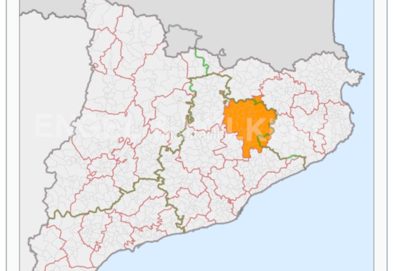 Foto a3efe81c-160f-464d-97bb-030d4cd65bc3. Solar industrial gran solar industrial y logistico en osona centro cataluña de 5.040m2 en Vic