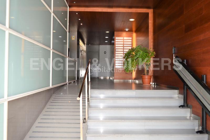 Foto 630af6e2-c493-4abc-bbab-ce912dc643f4. Rent office space with parking in La Bordeta Barcelona