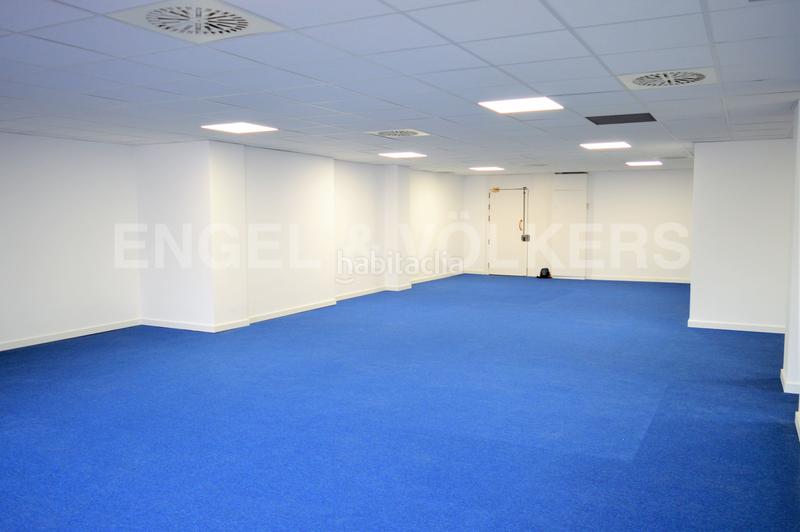 Foto 0bebf111-edd2-4a5f-a218-47198ed47156. Bureau avec parking dans Sant Gervasi - Galvany Barcelona