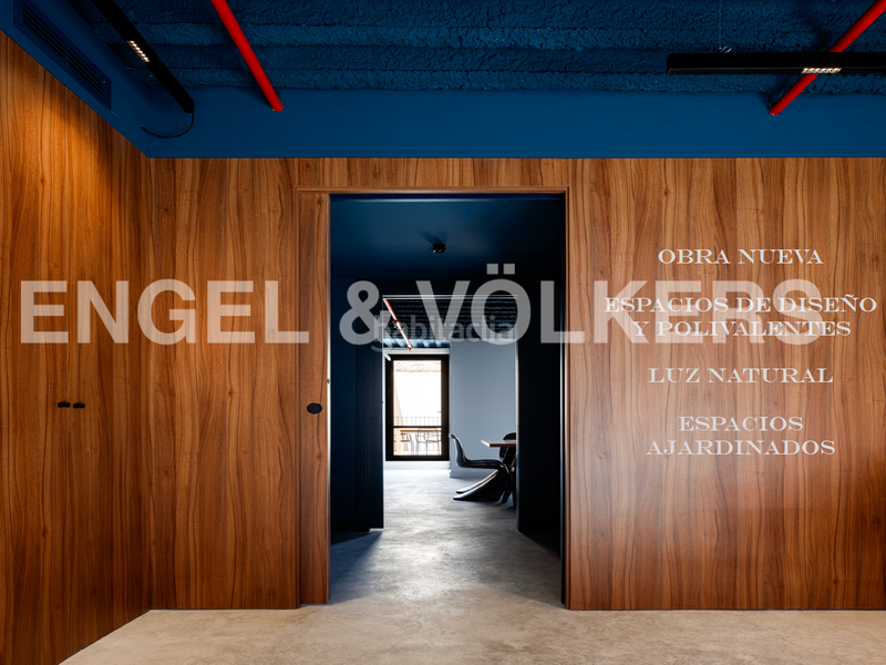 Foto aabeea7f-ea87-4c3d-8ec5-126191fd0072. Ufficio con parcheggio in Poblenou Barcelona