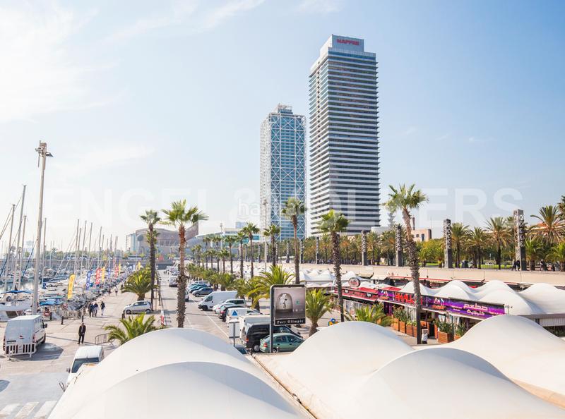 Foto f7efaadd-3ca2-460d-966c-417e5797f868. Ufficio con parcheggio in Poblenou Barcelona