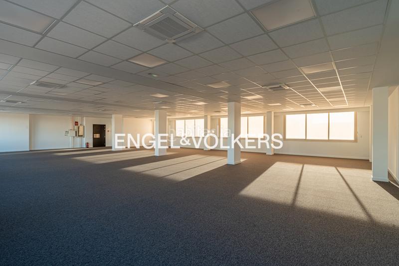 Foto af0147fd-91c5-454b-9aac-5d50eb8406b5. Affitto ufficio con riscaldamento parcheggio in Sant Domènec Sant Cugat del Vallès