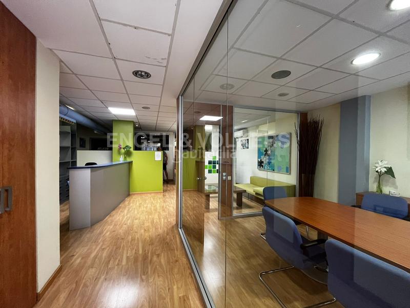 Foto 2055c292-79f3-46e1-a4d0-99c6cef20e7f. Office space in Barri de les Corts Barcelona