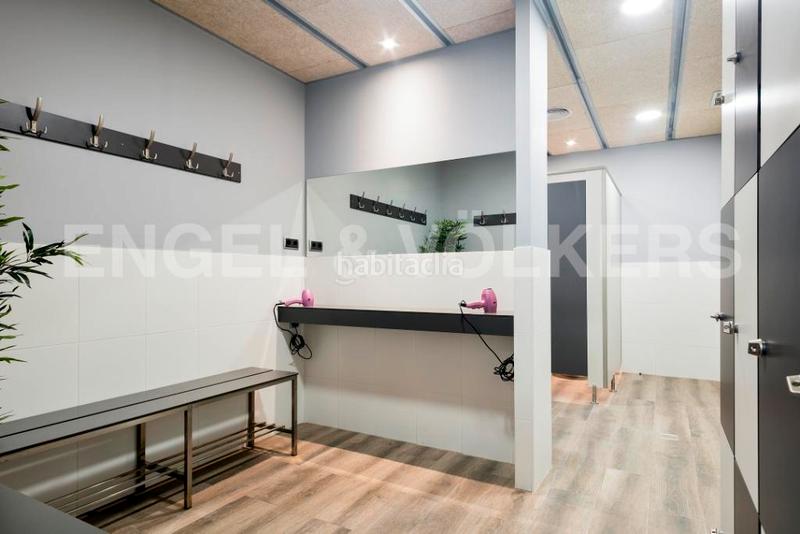 Foto bb9ea608-8790-46a3-98b2-73851a13dcad. Location local commercial dans Fort Pienc Barcelona