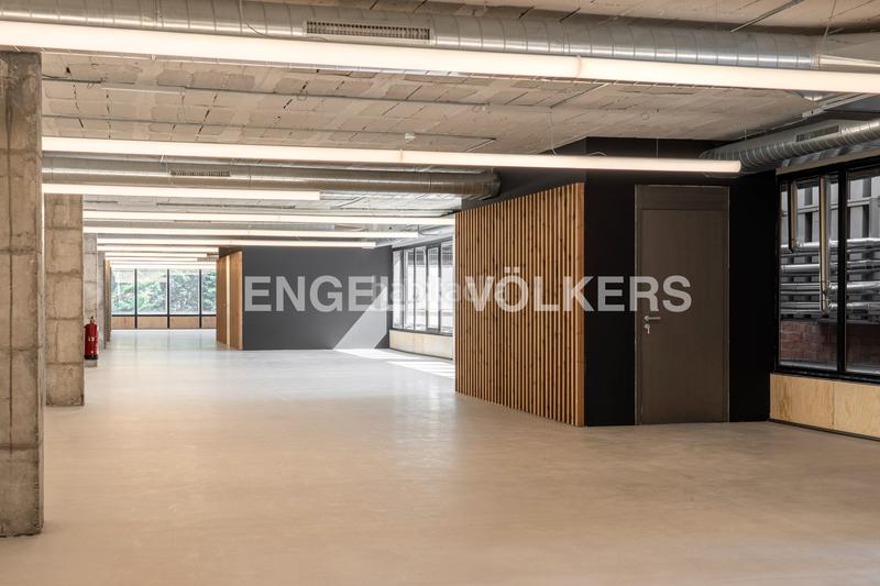 Foto 0dae4d2c-e736-4cc5-b568-150769756e1e. Alquiler oficina  reformada en Sant Ramon - Maternitat Barcelona
