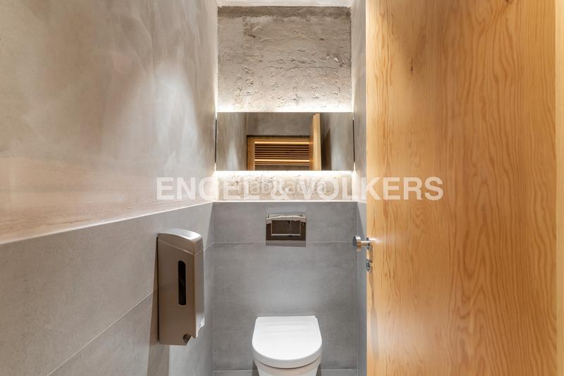 Foto e7465684-40ee-4520-8bab-c4adad9919cf. Location bureau dans Sant Ramon - Maternitat Barcelona