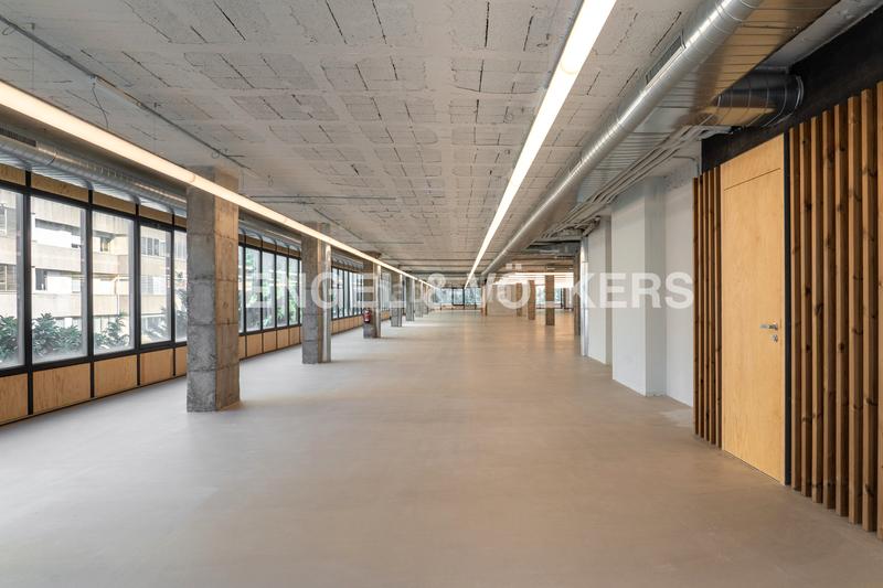 Foto 25e14b04-a578-407f-a8d1-9b53563ea01c. Miete büro in Sant Ramon - Maternitat Barcelona