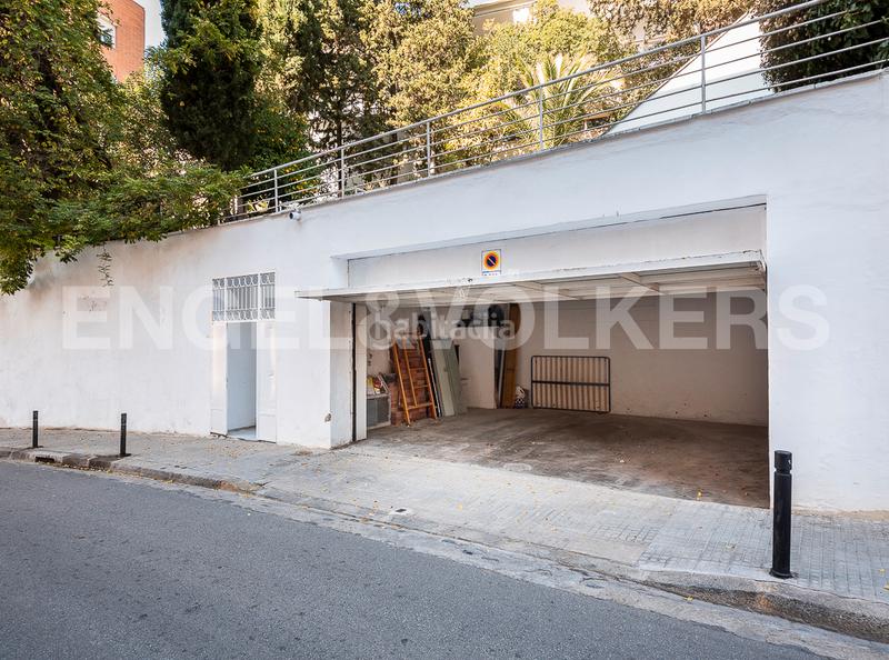 Foto 2ac7a655-e38e-4308-8f6f-0b781183e8cf. Locale commerciale in La Salut Barcelona