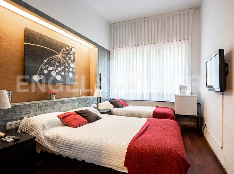 Foto 2e3fd73e-7535-4ddf-8489-3b673c5ed1a2. Locale commerciale in La Salut Barcelona