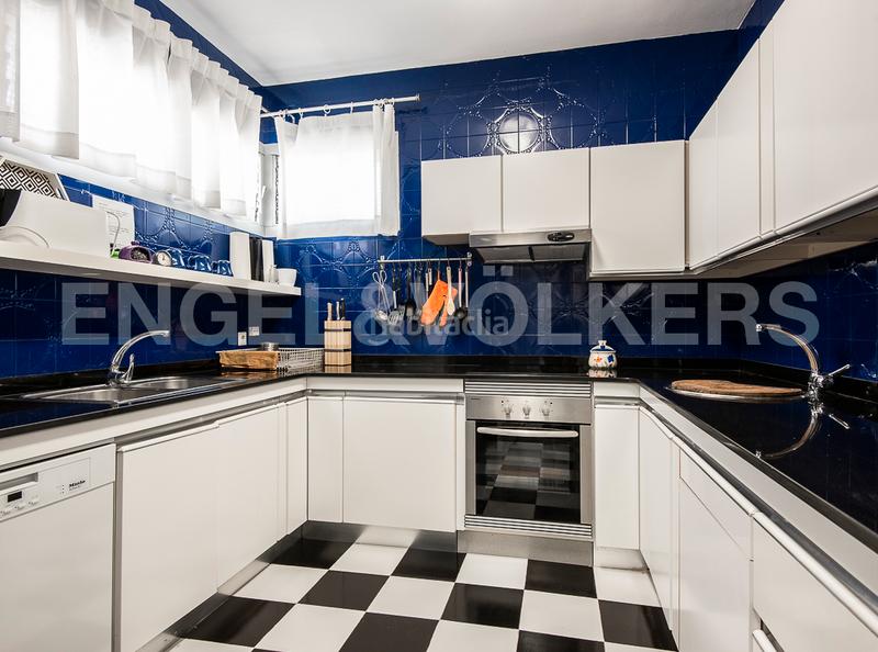 Foto f4e48f68-b6c1-486d-8b85-dcd30fe91890. Locale commerciale in La Salut Barcelona